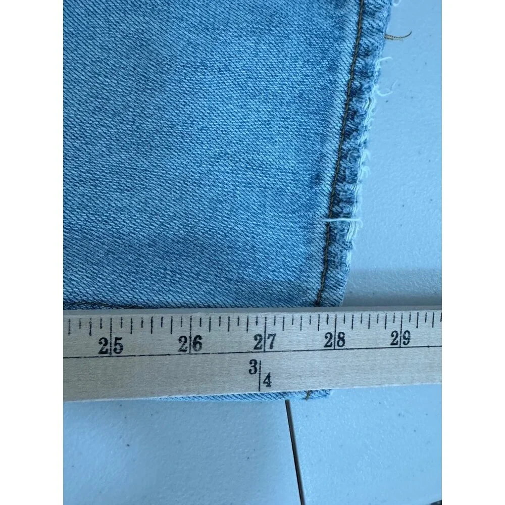 Urban Outfitters BDG Straight leg crop boyfriend‎ jeans light 90s sz 27